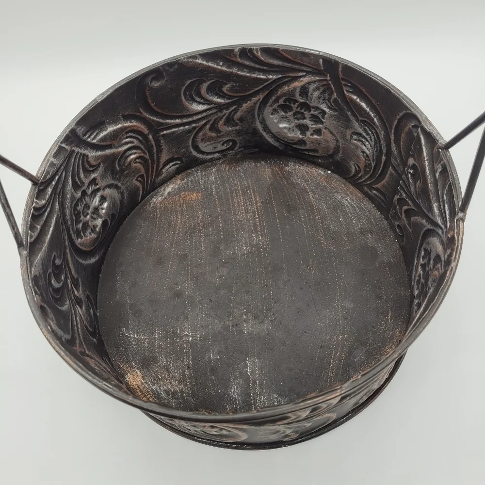 Metal Serving Basket Medium Decor​​​